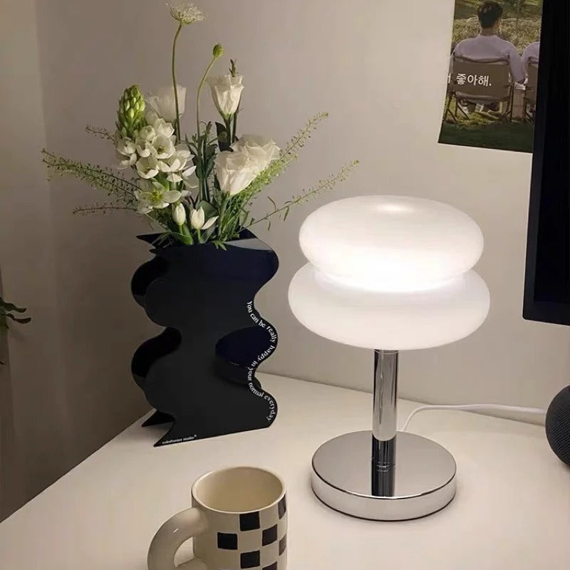 RETRO TABLE LAMP - Lümina White